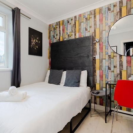 Orlando Hotel Лондон Екстериор снимка
