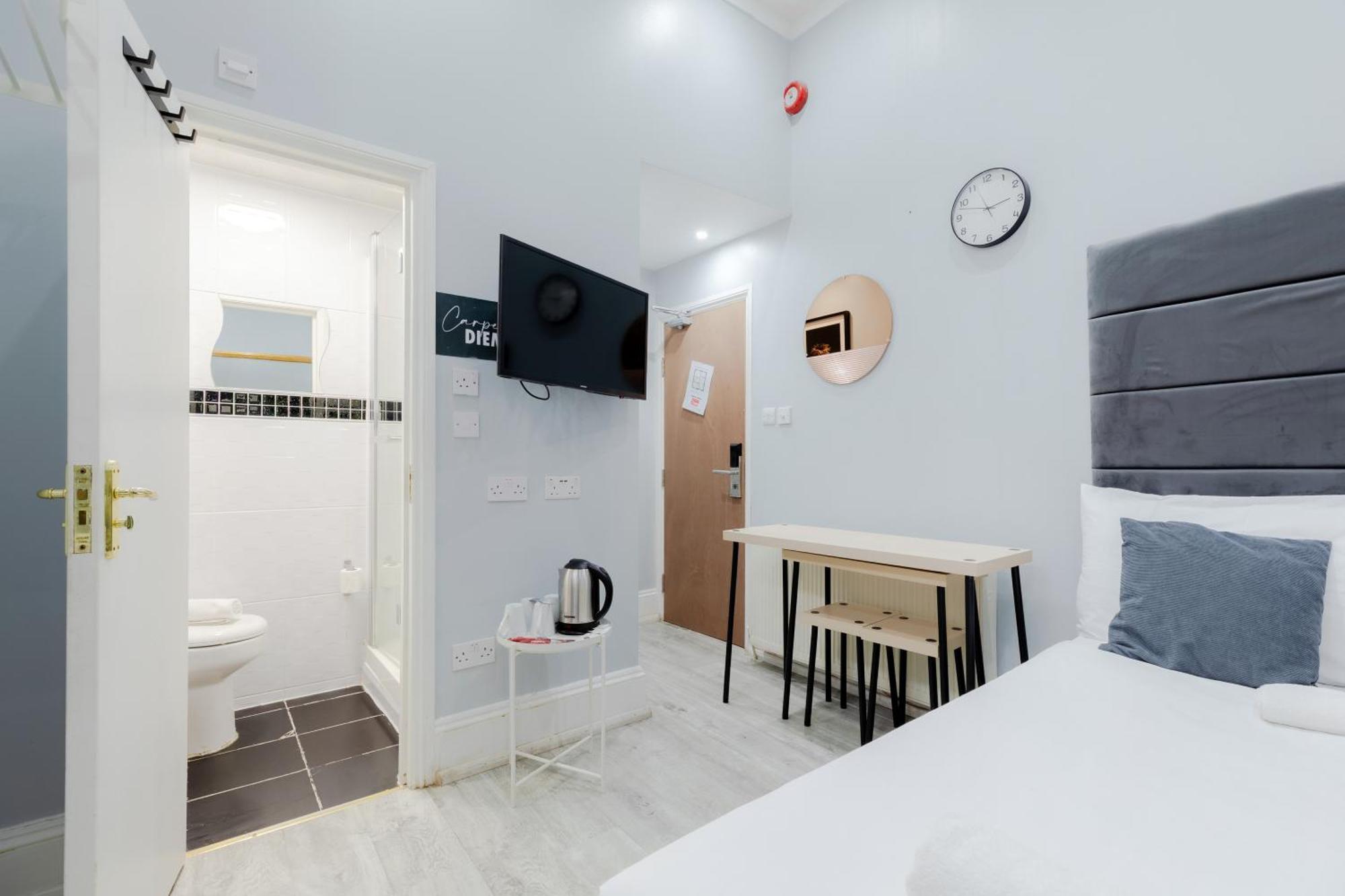 Orlando Hotel Лондон Екстериор снимка